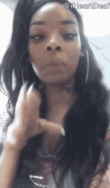 Diandra Hooper Deafbae GIF - Diandra Hooper Deafbae Sign Language GIFs