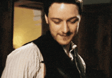 James Mcavoy The Last Station GIF - James Mcavoy The Last Station Shy GIFs