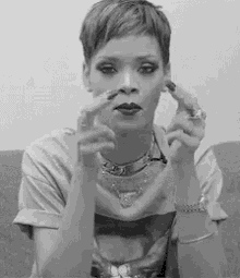 Rihanna Finger Gun GIF - Rihanna Finger Gun Stare GIFs