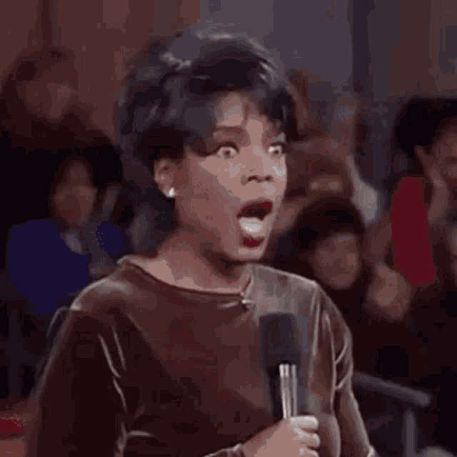Oprah Oprahsurprise GIF - Oprah Oprahsurprise Medusa - Discover & Share GIFs