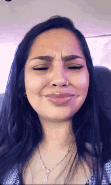 Isaura Evelyn GIF - Isaura Evelyn What GIFs