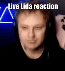 Live-lida-reaction GIF