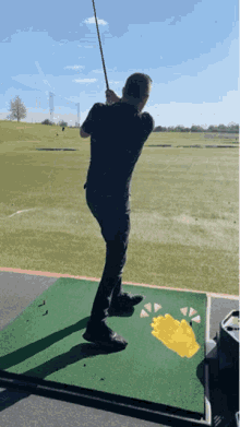 Golf Golfing GIF - Golf Golfing Putting GIFs