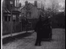 How To Stop A Motorcar Old Movie GIF - How To Stop A Motorcar Old Movie Old Movies GIFs