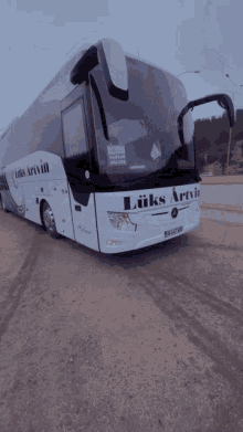 Lüks Artvin Otobüs GIF - Lüks Artvin Otobüs Otobus GIFs
