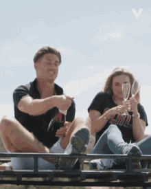 champagne bottle popping niek de bachelorette nederlands competitie