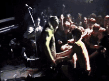 Kurt Cobain Kurt Cobain Fight GIF - Kurt Cobain Kurt Cobain Fight Kurt Cobain Bouncer GIFs