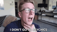 I Dont Go To Psychics Not My Thing GIF - I Dont Go To Psychics Not My Thing I Dont Do It GIFs