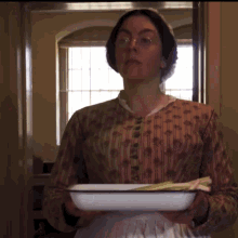 Kathy Hipperson Big Chested Women GIF - Kathy Hipperson Big Chested Women Historical Interpreter GIFs