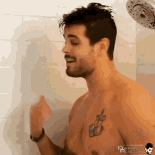 Daniel Rengering Hot Cop GIF - Daniel Rengering Hot Cop Singing In Shower GIFs