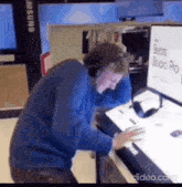 Bill Gates Dance GIF - Bill Gates Dance What The Hell Is Bill Gates Listening To GIFs