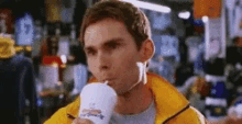 GIF
