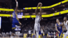 Emanuel Terry GIF - Emanuel Terry GIFs