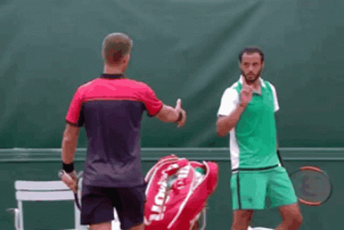 laurent-lokoli-martin-klizan.gif