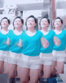 Chai Blue2 Dance GIF - Chai Blue2 Dance Moves GIFs