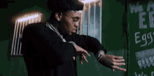 Checking Time Watch GIF - Checking Time Watch Ice On My Wrist GIFs