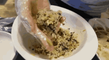 주먹밥 주먹밥 반들기 조물 쪼물 만지작 GIF