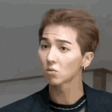 Mino Song GIF - Mino Song Wtf Is Going On GIFs