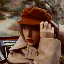 Red Red Taylors Version GIF - Red Red Taylors Version Taylor Swift Red GIFs