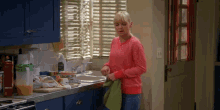 Pat On The Back Christy GIF - Pat On The Back Christy Anna Faris GIFs