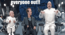 Everyone Out GIF - Everyone Out GIFs