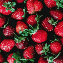 Strawberry Strawberries GIF - Strawberry Strawberries Thesaffronman GIFs