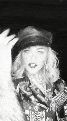 Madonna Madonna Music Video GIF - Madonna Madonna Music Video Madonna Music Videos GIFs