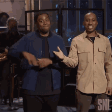 To The Right Kenan Thompson GIF - To The Right Kenan Thompson Saturday Night Live GIFs