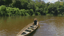 Canoeing Primal Survivor5 GIF - Canoeing Primal Survivor5 River GIFs