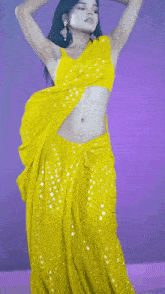 Saree Navel GIF - Saree Navel Hips GIFs