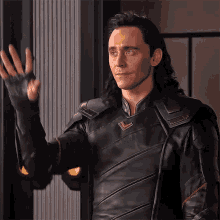 Loki Catch GIF - Loki Catch I Got It GIFs