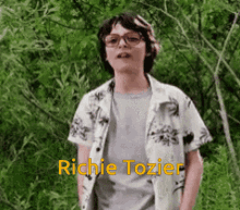 Richie Tozier Fuck You GIF - Richie Tozier Fuck You Middle Finger GIFs