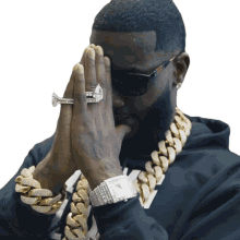 praying gucci mane dissin the dead song wishing hoping