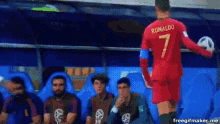 Humble Penaldo GIF - Humble Penaldo Ronaldo GIFs