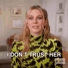 I Dont Trust Her Real Housewives Of New York GIF - I Dont Trust Her Real Housewives Of New York I Dont Believe Her GIFs