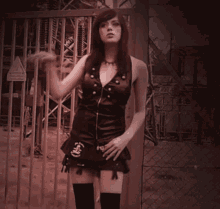 Gothic Girl Goth Girl GIF - Gothic Girl Goth Girl Leather Dress GIFs