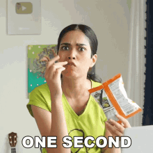 One Second Madhuri Desai GIF - One Second Madhuri Desai एकमिनट GIFs
