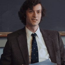 What Angus Tully GIF - What Angus Tully The Holdovers GIFs