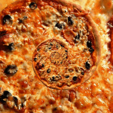 pizza olive pizza lover swirling pizza