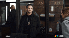 Greet Detective Terry Bruno GIF - Greet Detective Terry Bruno Law & Order Special Victims Unit GIFs