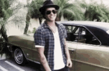 Bruno Mars Shades GIF - Bruno Mars Shades Sunglasses GIFs