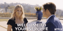 Welcome To Your New Life Jen Harding GIF - Welcome To Your New Life Jen Harding Christina Applegate GIFs