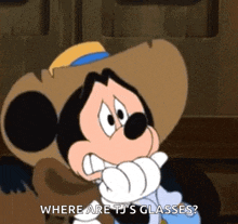 Mickey Scared GIF - Mickey Scared Mickey Mouse GIFs