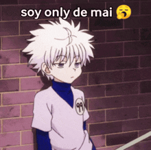 a picture of a boy with white hair and the words soy only de mai