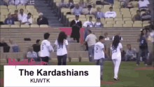 Kim Kardashian Khloe Kardashian GIF - Kim Kardashian Khloe Kardashian Kourtney Kardashian GIFs
