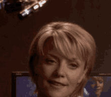 Lächeln Stargate Sam GIF - Lächeln Stargate Sam Amanda Tapping GIFs