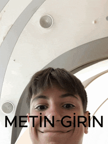 Metin Girin GIF
