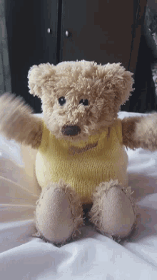 excited excited bear hello its me teddy bear