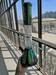Glass Bong Bong GIF - Glass Bong Bong Glass Water Pipe GIFs