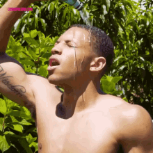 Pouring Water Over Head GIF - Hot Guy Hot Muscles GIFs